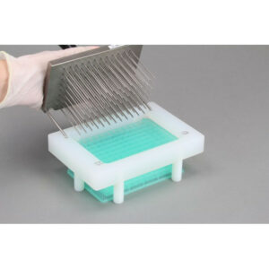 Alignment Jig for Registering Multi-Blot Replicators to Deep Well 96 and 384 Well Microplates with Large Alignment Holes
